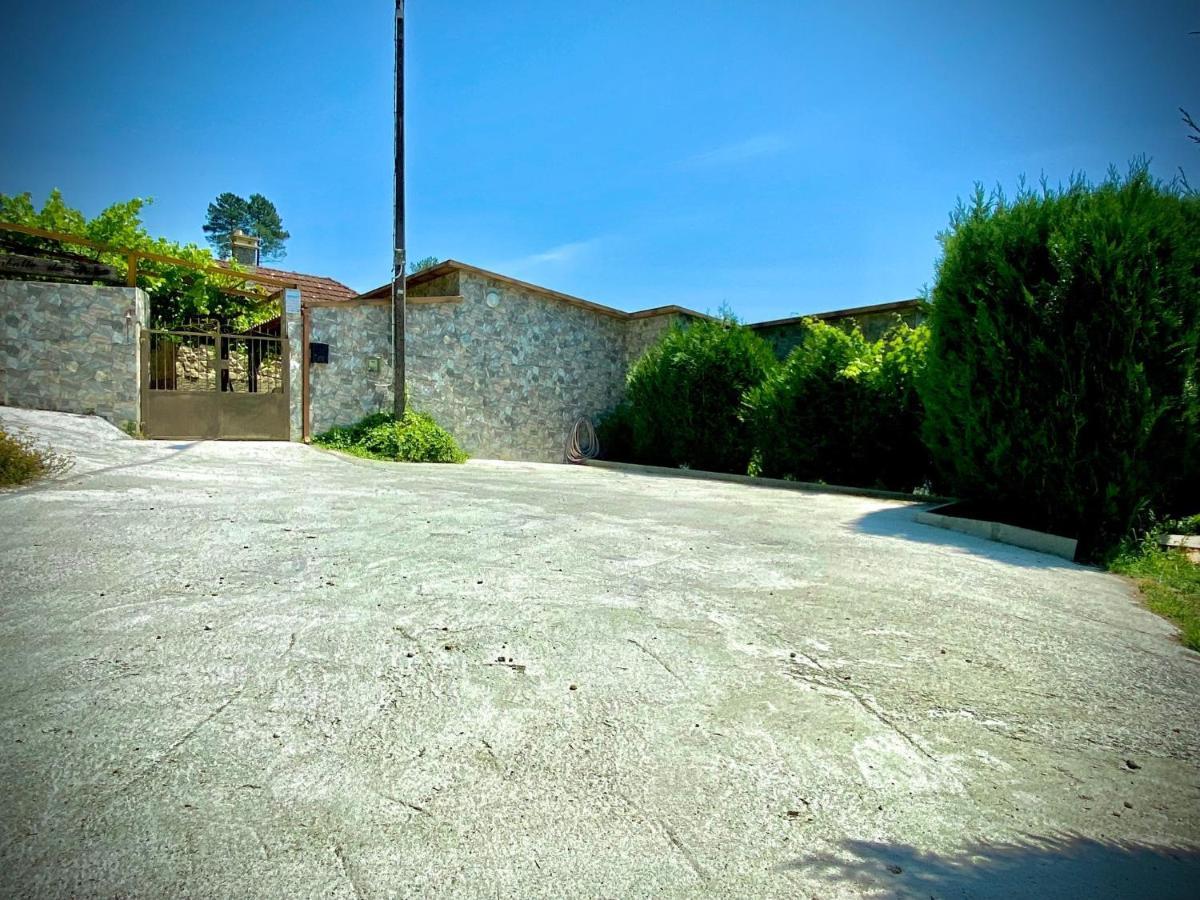 Casa Rural O Carballo Da Pedra La Caniza المظهر الخارجي الصورة